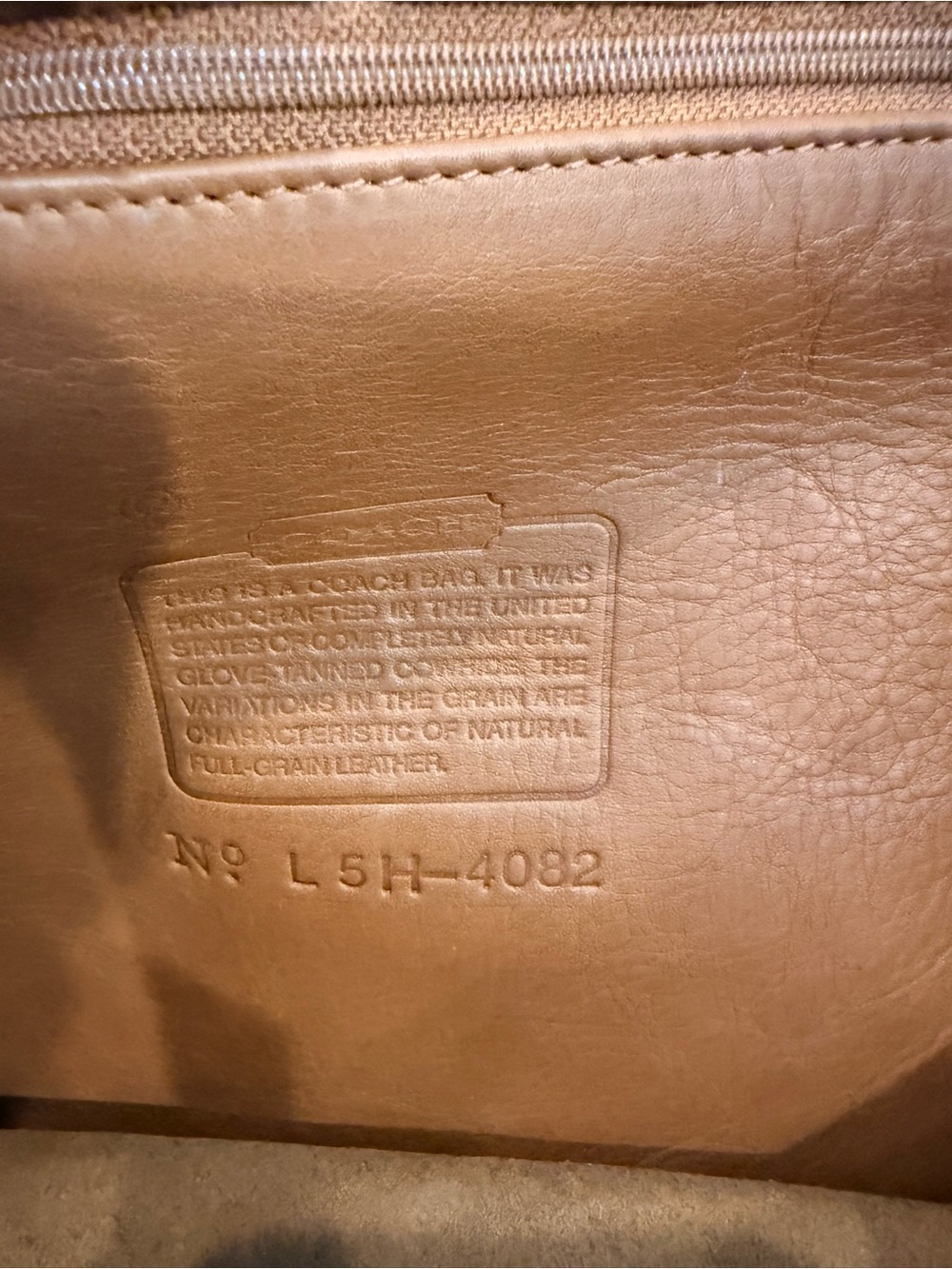Vintage Coach Soho Tan/Camel Leather Shoulder Bag - Picture 4 of 7